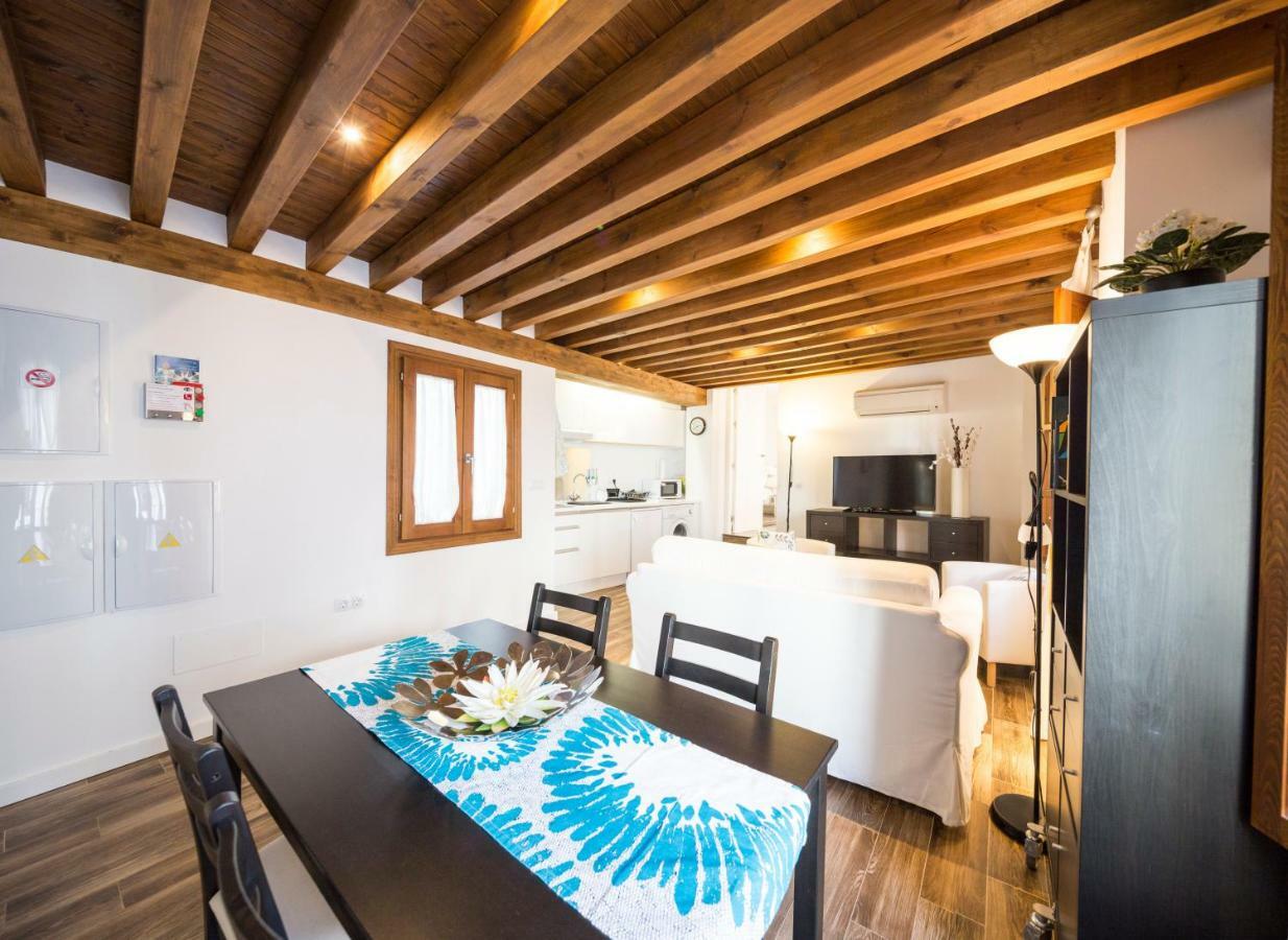 Livings En Elvira Centro Apartment Granada Exterior photo